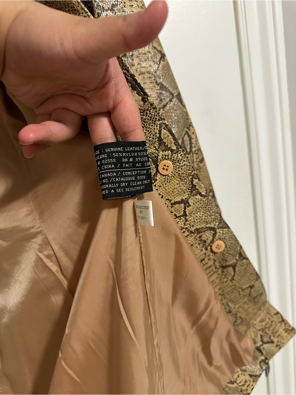 Danier Tan Snake-Print Leather Blazer - Picture 4 of 4